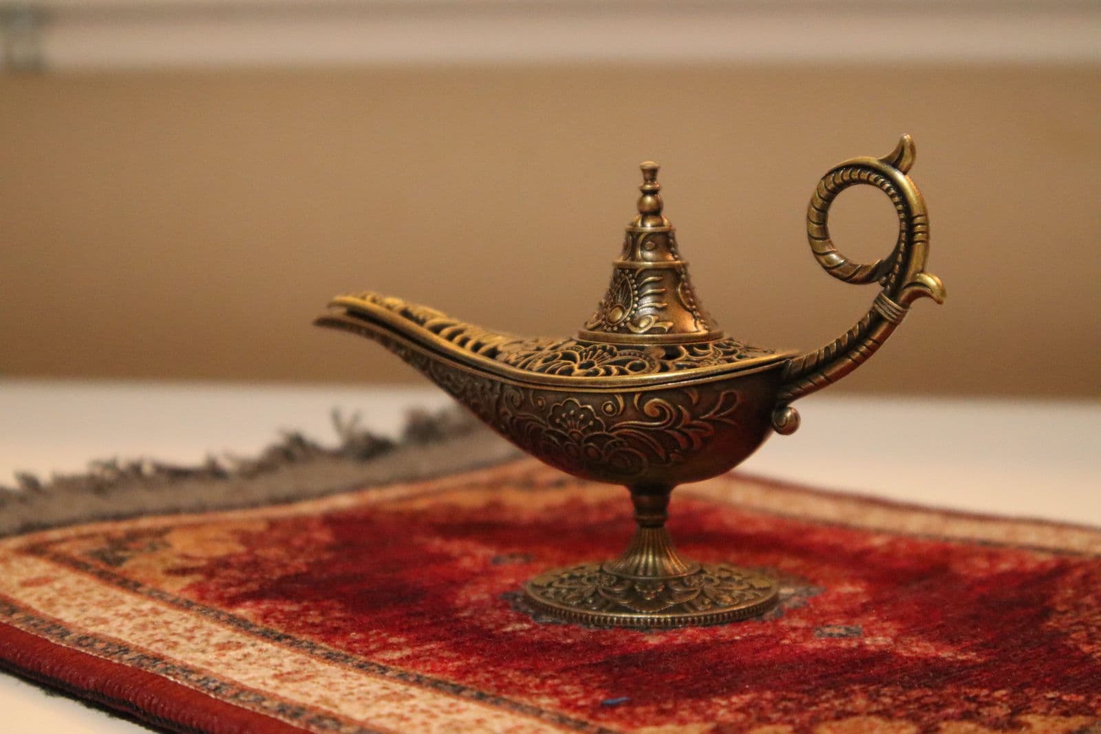 Photo : Naciye Kazgı (Pexels) Lanterne traditionnelle