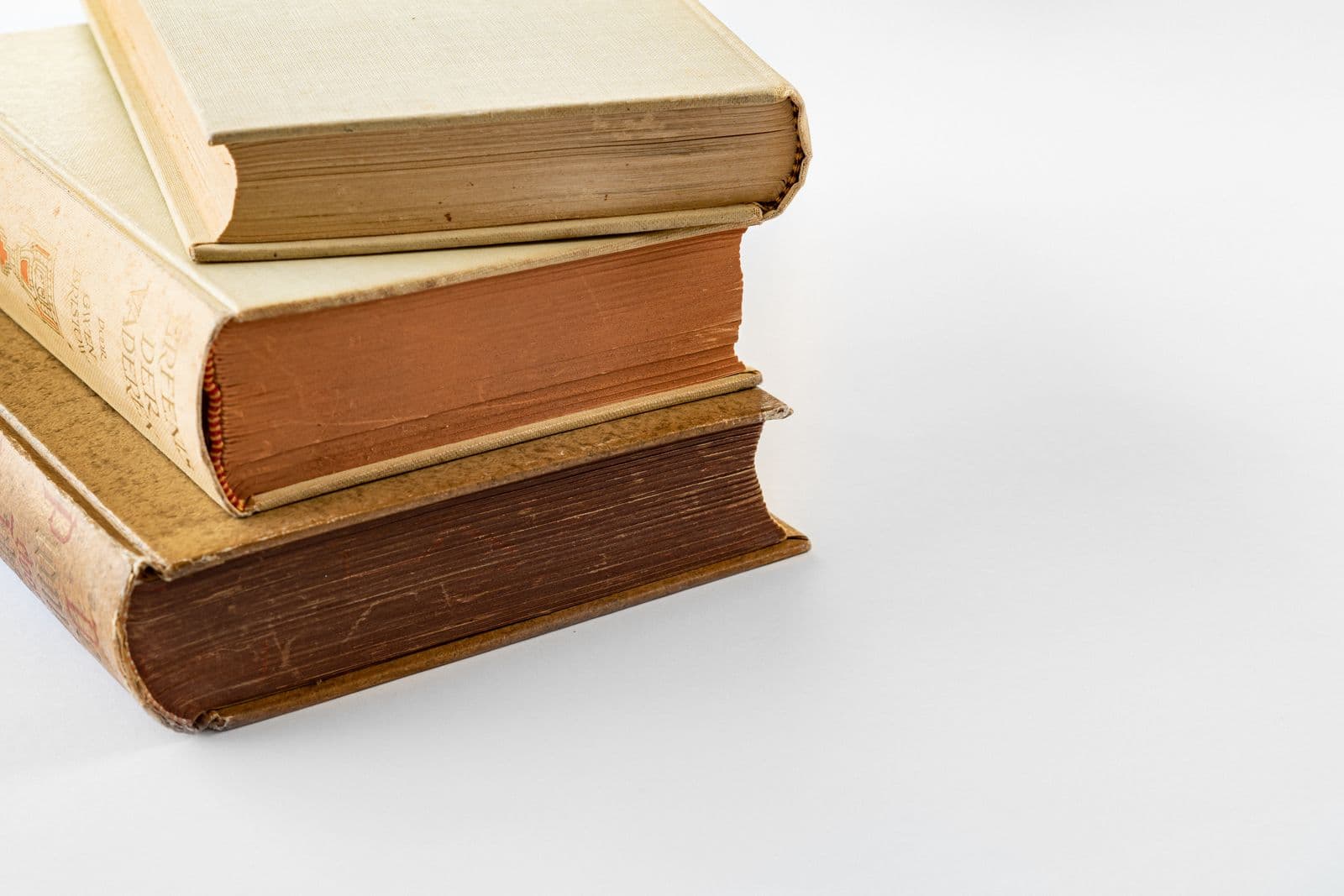 Photo : Ylanite Koppens (Pexels) Livres anciens