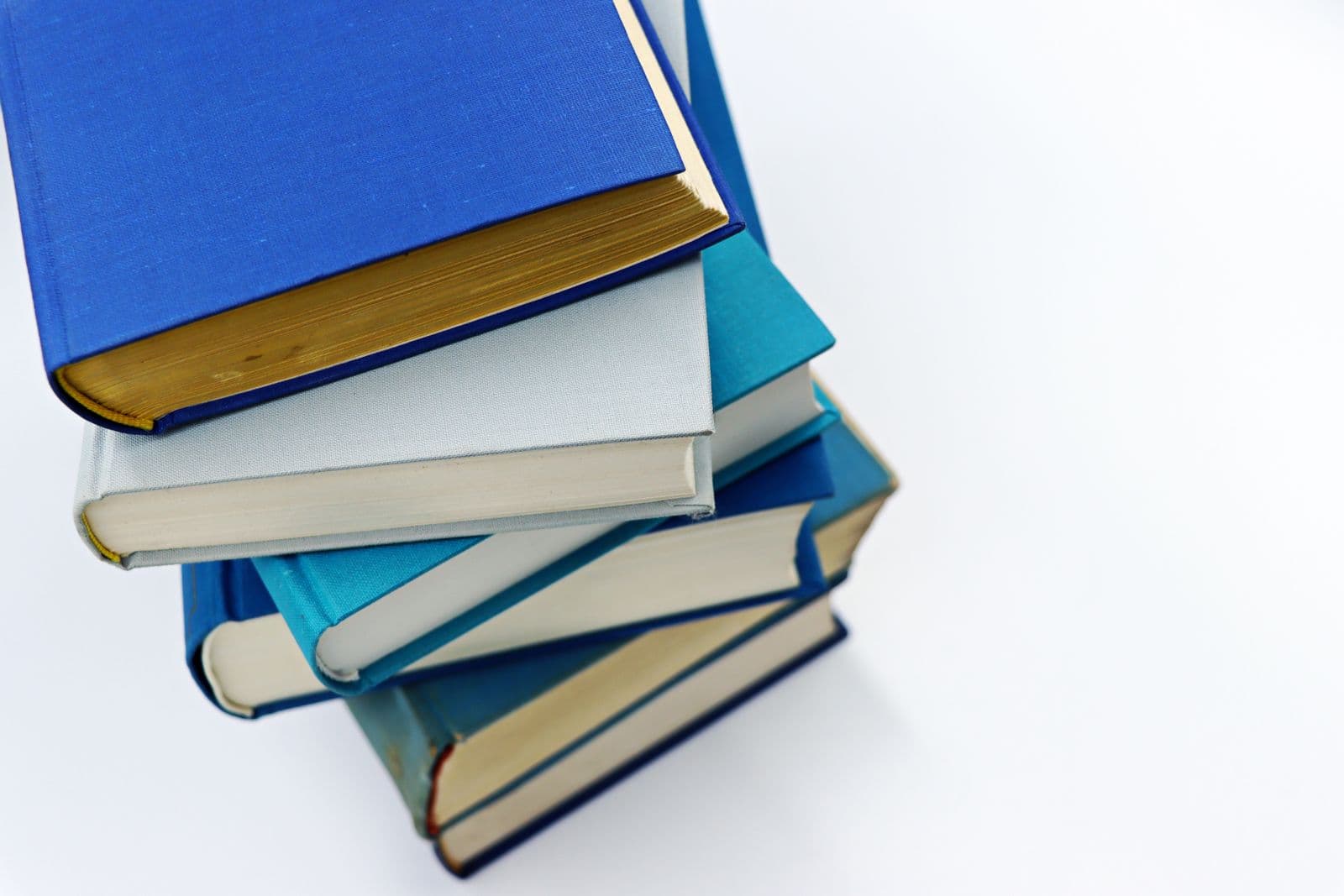 Photo : Marta Branco (Pexels) Livres anciens
