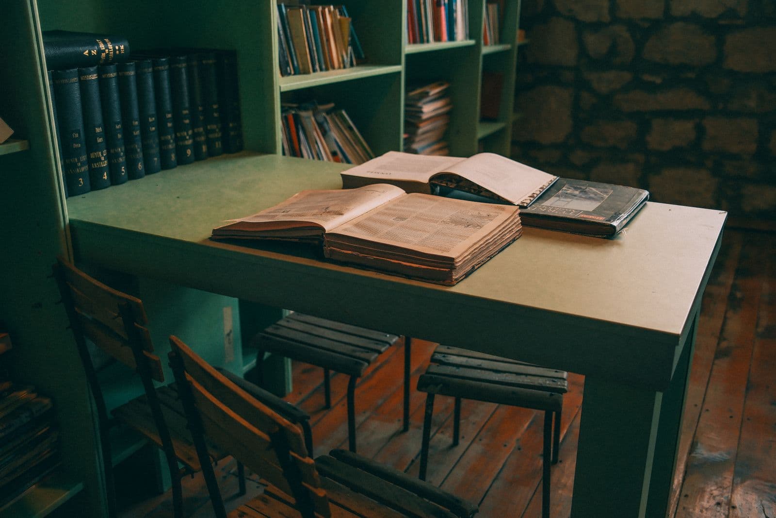 Photo : Sami TÜRK (Pexels) Livres anciens