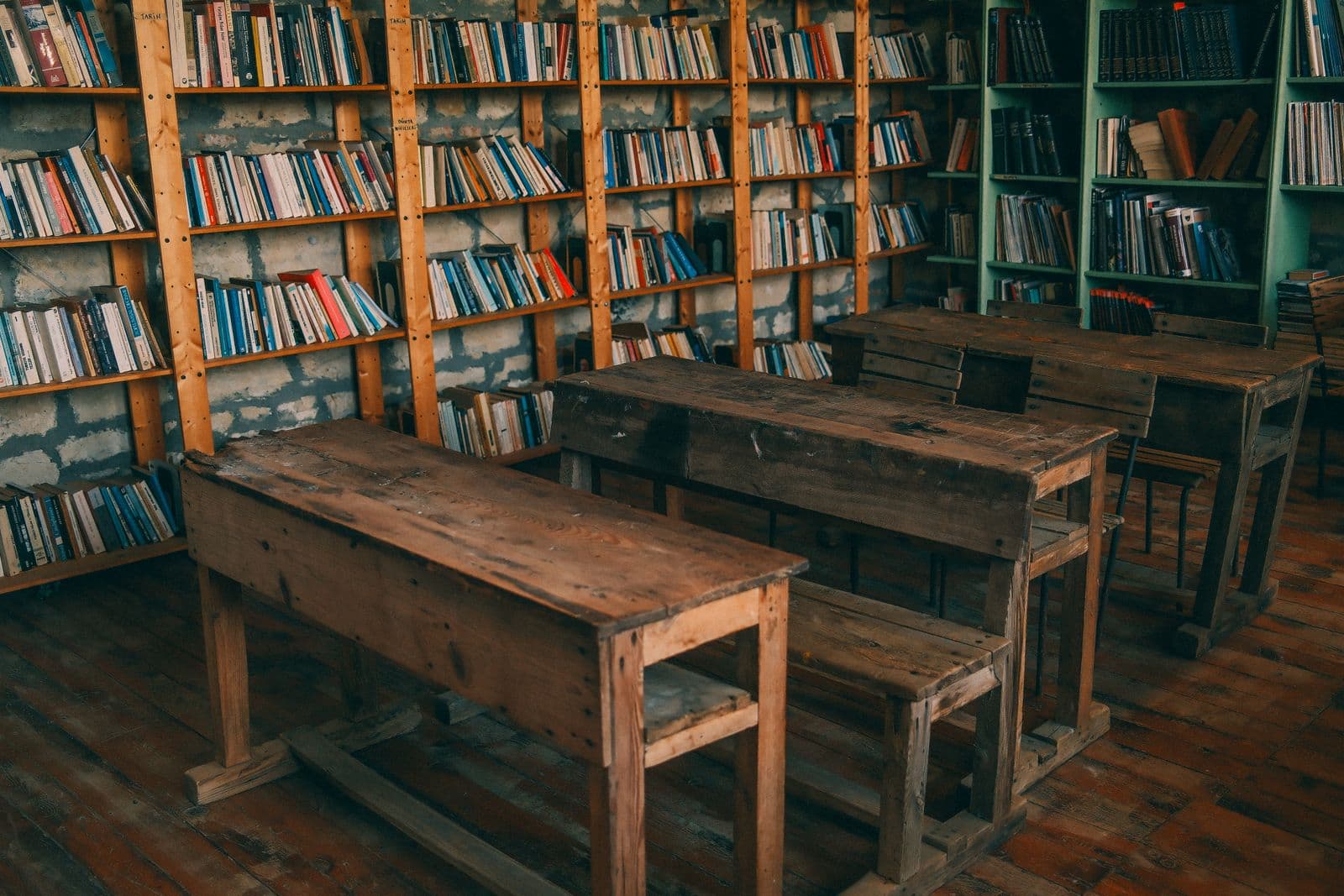 Photo : Sami TÜRK (Pexels) Livres anciens