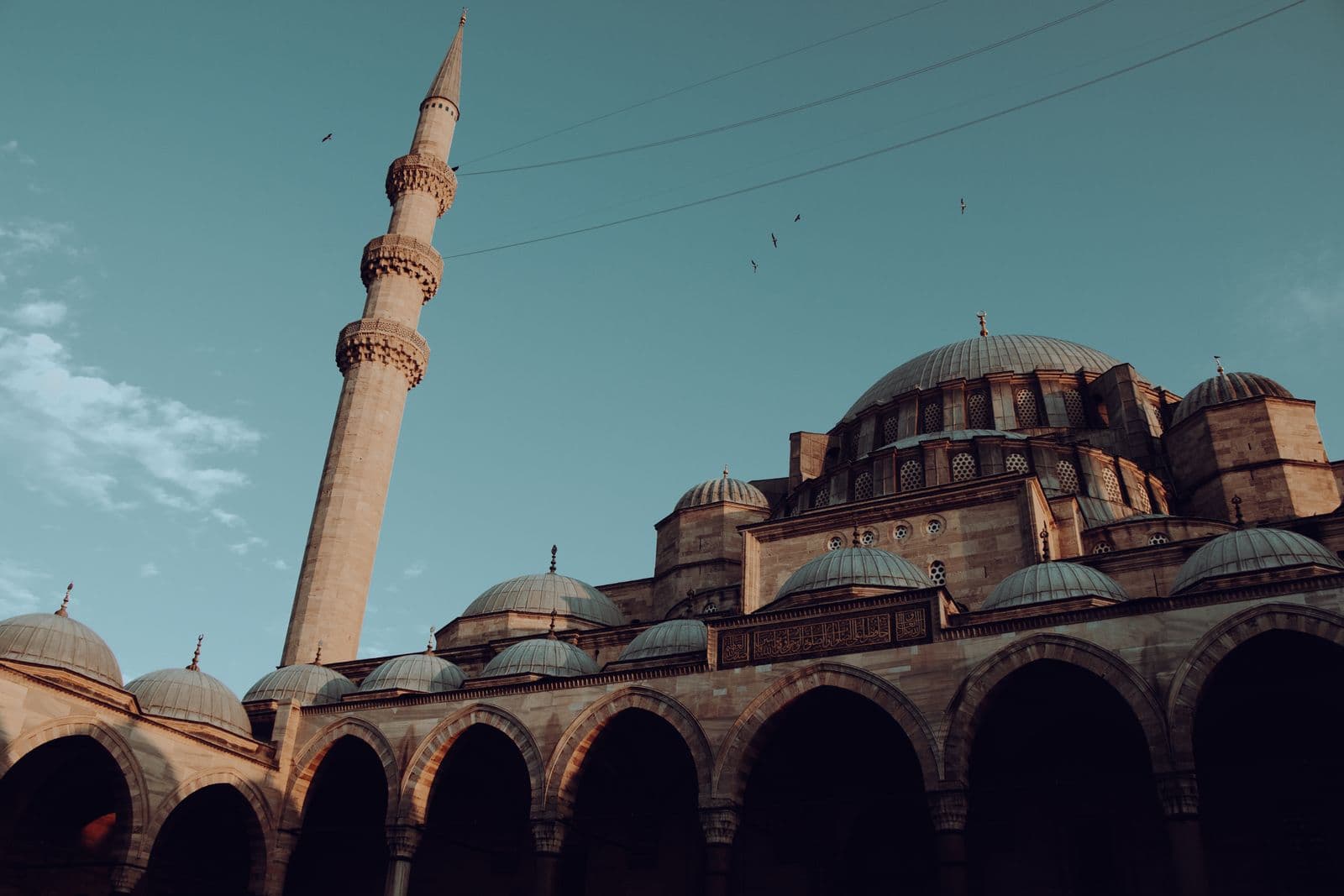 Photo : Burak Başgöze (Pexels) Architecture de mosquée